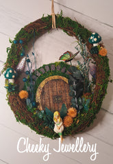 Fairy door moss wreath with fairy in gorgeous settings. Perfect decor gift for fairy lovers. Christmas, gifts, decor, special gifts.