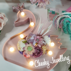 Floral Swan Light