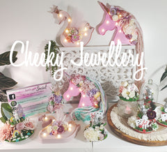 Unicorn light decor with sparkly glitter horn and floral mane