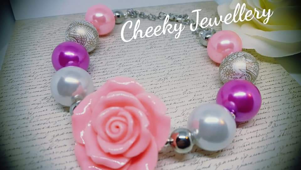 Girls flower necklaces