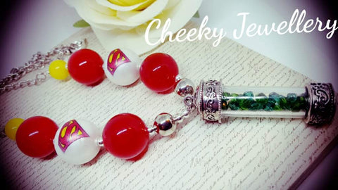 Ladies Kryptonite vial necklace