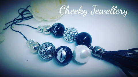 Hustle bubblegum bead necklace